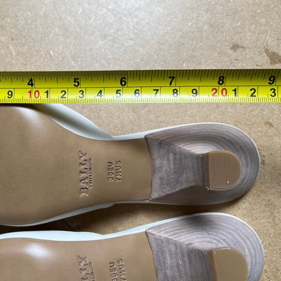 Bally Of Switzerland White Heel Sandals Women Size 7.5 - Picture 5 of 7